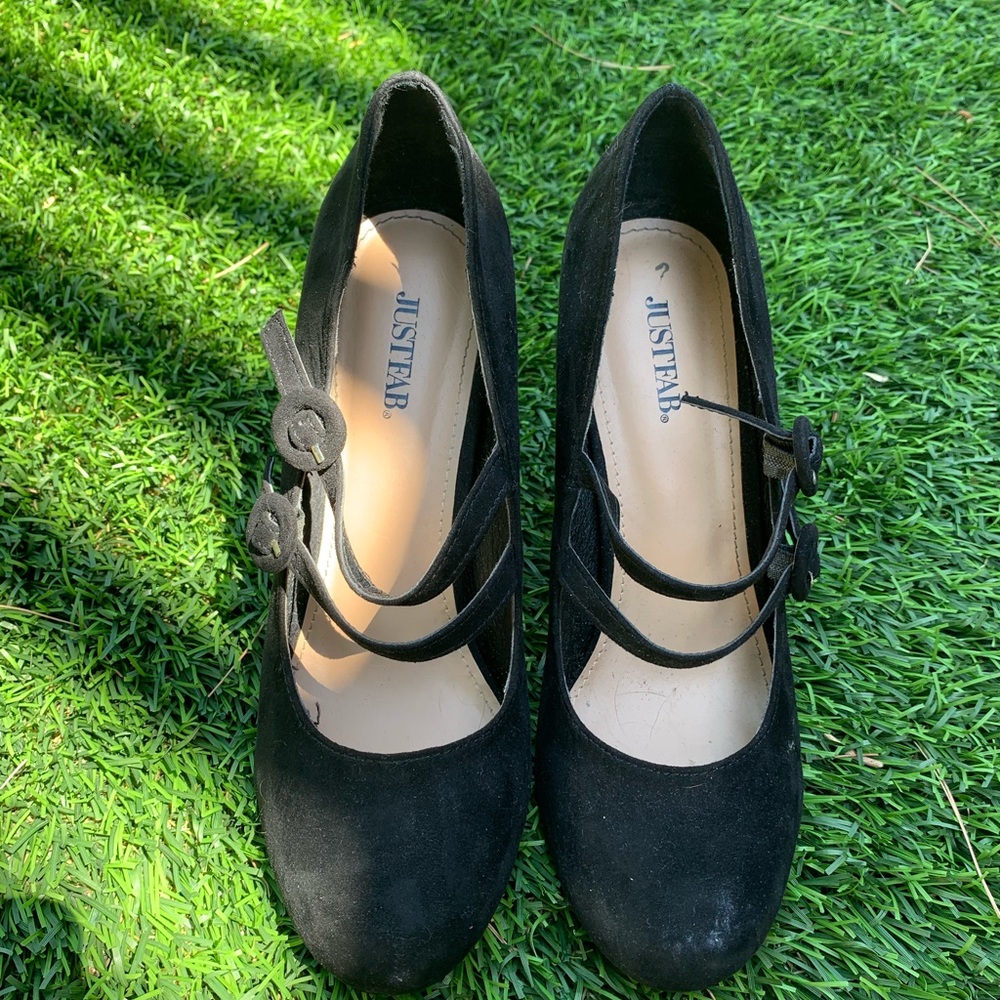 Black suede heels